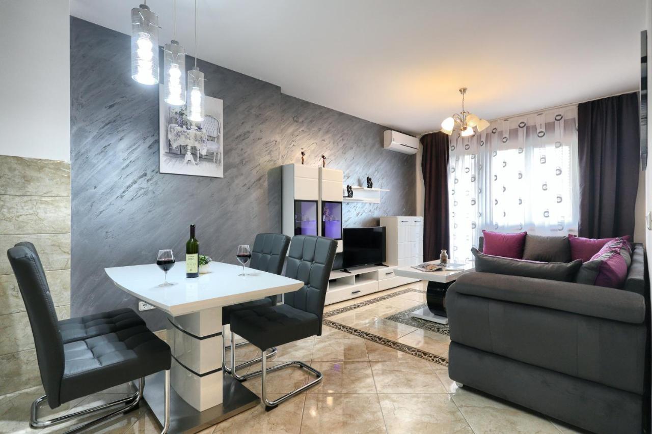 Apartment Anatolia - Mina Bečići Kültér fotó